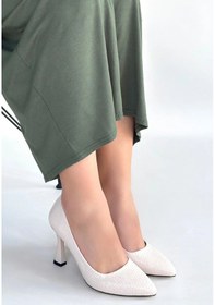 Resim Cojans Merio Bej Baskılı Rugan Topuklu Ayakkabı Göründüğü Gibi 