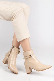 Resim Bej Kadın Topuklu Bot Kırışık Rugan Sivri Kalıp Tan Tokalı-4231 Bej 