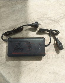 Resim MTO ŞARJ CİHAZI 48V 20-24 AH DEVRE KESİCİLİ 