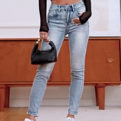 Resim Kadınların Açık Mavi Yıpranmış Skinny Kot Pantolonları - Düşük Bel, Orta Esneklik, Düğme Kapatma, Cuff Ankle, Günlük Stil için Günlük Giyim, Tüm Mevsimler Kot Pantolonları | Yıpranmış Skinny Kot Pantolonları | Orta Esneklikli Kumaş 