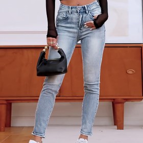 Resim Kadınların Açık Mavi Yıpranmış Skinny Kot Pantolonları - Düşük Bel, Orta Esneklik, Düğme Kapatma, Cuff Ankle, Günlük Stil için Günlük Giyim, Tüm Mevsimler Kot Pantolonları | Yıpranmış Skinny Kot Pantolonları | Orta Esneklikli Kumaş 