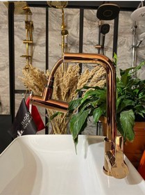 Resim İsaoğlu Yapı Bakır Mutfak Bataryası Bron Mutfak Musluğu Spiralli Mutfak Bataryası Uzayan Sistemli Rose Bakır Evye Rose Gold 