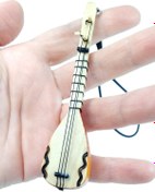 Resim biuti Ahşap Küçük Bağlama Dikiz Ayna Süsü El Yapımı Hediyelik Aksesuar 10 Cm, Minyatür Saz 