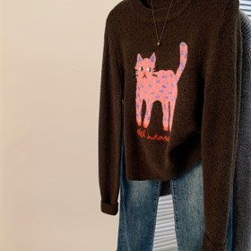 Resim Kadınlar İçin Oversize Kahverengi Pisik ve Patnik Desenli Kazak - Rahat Uzun Kollu Yuvarlak Yaka Süveter, Mor Pençeler & Alacalık Tasarımıyla Soğuklara Karşı Şık Gevşek Bluz, Kadın Sonbahar Kıyafetleri, Kadınlar İçin Sonbahar Kıyafetleri, Kadınlar İçin Üst Giyim, Kadın Kazak, Bayan Kazaklar, Kadınlar için Noel Kazak, Kadın Üst Giyim, Yeni Örgüler, Çirkin Noel Kazak Kadın, Kadınlar İçin Trend Kıyafetler, Kadınlar İçin Büyük Boy Kazaklar, Kadınlar İçin Şık Kazaklar, Kadın Kazak 