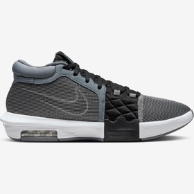 Resim Nike LeBron Witness 8 Erkek Basketbol Ayakkabısı 