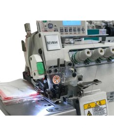 Resim Sevmak SK-5214EX-04UBT 4 Iplik Tam Otomatik Akıllı Iplik Kesicili Overlok Makinası 