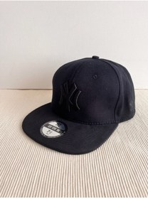 Resim CosmoOutlet Ny New York Logolu Arkasından Ayarlamalı Unisex Siyah Siyah Beyaz Hip Hop Şapka 