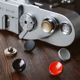 Resim 4 adet Bakır Malzeme Çekim Düğmesi, Zarif Çekim Düğmesi Çapı: 1.2cm / 0.47 inç, 4 Renk 