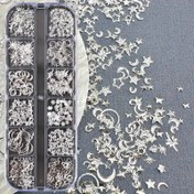 Resim 12 Izgara 3D Altın ve Gümüş Yıldız Tırnak Sanatı Takıları, Rastgele Karışım Tırnak Rivetleri, Hafif Tırnak Sanatı Şansları, Mini Ay, Yıldız ve Çiçek Şekilleri, Taşlı Dört Yıldızlı Sekiz Yıldızlı DIY Tırnak Sanatı Aksesuarları Kadınlar ve Tırnak Salonu Dekorasyonu için 