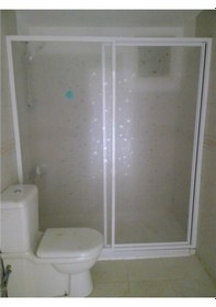 Resim Nokta Duşakabin Duvardan Duvara Teknesiz Mika Duşakabin 115 Cm Şeffaf 