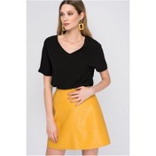 Resim Cotton Mood 8122611 Kobe V Yaka Arka Yakası Biyeli Yarasa Kol Bluz Sıyah 
