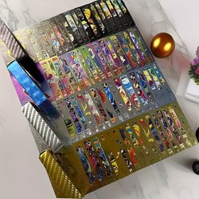 Resim 55 Anime Karikatür PVC Ticaret Kartları, Toplama ve Takas için 4 Parlak İllüzyon Renkleri, Doğum Günü, Mezuniyet, Spor Fanları, Noel, Cadılar Bayramı, Paskalya Hediyeleri 
