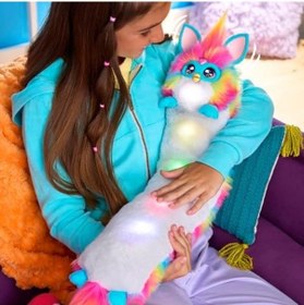 Resim Furby Dj Furby İnteraktif Oyuncak, Gökkuşağı - İngilizce Versiyonu 