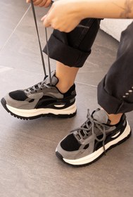 Resim Guja NONA ORİJİNAL GUJA İTHAL HAKİKİ DERİ KADIN SPOR AYAKKABI SİYAH 