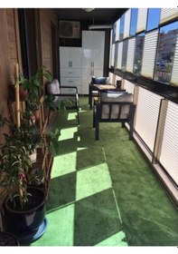 Resim Regnum Halı Protokol Yeşil Kaymaz Taban Balkon Kesme Yolluk 