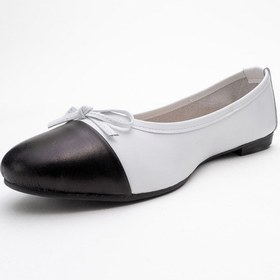 Resim Luvishoes Luvi Shoes Jens Beyaz-siyah Cilt Hakiki Deri Fiyonklu Kadın Babet Ayakkabı Beyaz - Siyah 
