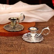 Resim 1 adet Avrupa tarzı mumluk süsü, Sevgililer Günü elde taşınabilir mum tutacakları, Retro tek başlı mum ışığı standı Taper tutucu, Metal masaüstü mumluk tutacakları 