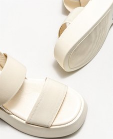 Resim Elle Shoes Bej Kadın Dolgu Topuk Sandalet 