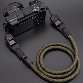 Resim Polyamit Ayarlanabilir Kamera Askı, Hızlı Çıkış, Dayanıklı Tırmanma İpi, Boyun Omuz Çapraz Askı ile SLR DSLR Dijital Aynasız Kameralar için, Nikon Canon Sony Fuji ile Uyumlu, Kırmızı 