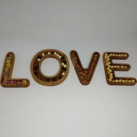 Resim Ciciler Ahşap Love Yazılı 4 Parça Çerezlik 
