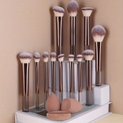 Resim 15 Parça Lüks Makyaj Fırça Seti, Gül Altın Saplı - Pudra, Allık, Aydınlatıcı, Göz Farı, Kirpik & Eyeliner Fırçaları, Açılı & Yuvarlak Beauty Blender'lar, Oval Puf - Naylon Kıllar, ABS Plastik Saplar - Tüm Cilt Tipleri İçin Koku İçermeyen, Sıvı Fondöten Karıştırma, Makyaj Süngeri 