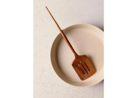 Resim The Mia Natura Akasya Delikli Spatula 35X8 cm 
