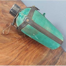 Resim Vintage Askeri Matara Modeli 