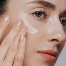 Resim Future Solution Lx Total Regenerating Cream- Yaşlnma Karşıtı Lüks Gece Kremi 50 ml 