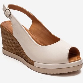 Resim Luvishoes Helına Krem Hakiki Deri Kadın Dolgu Topuklu Sandalet 