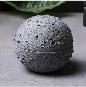 Resim Xuweiwei Bohemian Retro Beyaz Beton Ay Şeklinde Çıkarılabilir Paslanmaz Çelik Kül Tablası 