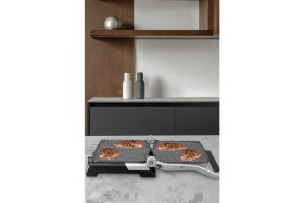 Resim Paslanmaz Çelik 2000W Pembe Tost ve Izgara Makinesi, Granit Plakalarlı 