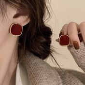 Resim Kadınlar için Vintage Esintili Kare Çivi Küpeler - Çok Yönlü & Şık, Günlük Kullanım veya Partiler için Mükemmel, Trend Küpeler 