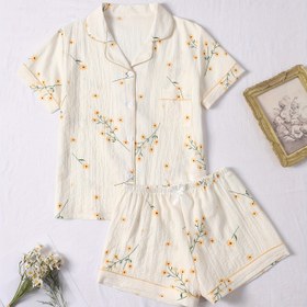 Resim Kadınların Zarif Saten Pijama Takımı, Altın Çiçek Desenli, Kısa Kollu Gömlek ve Şort - Yumuşak, Rahat Uyku Giyimi, Siyah, Beyaz, Siyah, Büyük Beden Seçenekleri ile 