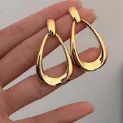 Resim Avrupa ve Amerikan Kişilik Hafif Lüks Niş Tasarım Yüksek Kalite Retro Zarif Klasik Geometrik Çinko Alaşımlı Malzeme Takı Kadın Günlük Tatil Moda Sallantılı Küpeler 