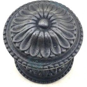 Resim Antika Tarz Dekoratif Pirinç Papatya Kapı Babası - 73MM, Oksit ( Lisinya ) 