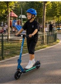 Resim Kx-03 Onvo 200 W Elektrıklı Çocuk Mavı Scooter - Kasklı Mavi 