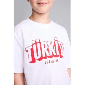 Resim DeFacto Dünya Kupası Regular Fit Bisiklet Yaka Türkiye Baskılı Kısa Kollu Beyaz Tişört Erkek Çocuk I4111A826HS 