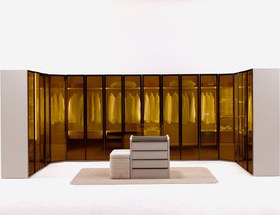 Resim Giyinme Dolabı 