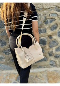 Resim Just Polo Kadın Orijinal Just Polo Yumuşak Deri Ayarlanabilir Askılı Lüks El Ve Omuz Çantası Shoulder Bag Krem 