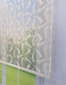 Resim Nova Serisi Üç Yaprak Desenli Çift Mekanizmalı Bej Tül Stor Krem Perde Bej 