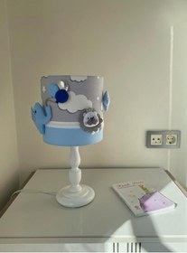 Resim Leobabyroom Gri bulutlu mavi beyaz gümüş renk detaylı karışık hayvan figürlü bebek çocuk odası masa lambası 