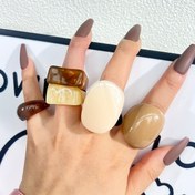 Resim Kadınlar için 5 adet Retro Tarzı Yığınlanabilir Kahverengi Reçine Halka - Zarif ve Şık, Günlük Kullanım veya Partiler için Çok Yönlü, Moda Aksesuarı | Retro Yığınlanabilir Halkalar | Parlak Bitiş 