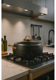 Resim Yunusoğlu Home 28 Cm Basık Güveç Tencere 3.5 Litre, Gold Kulplu, 4 Mm Granit Kaplama, Yanmaz Yapışmaz Siyah 