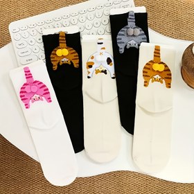 Resim 5 Çift ZOXFAN Sevimli Kedi Çorapları Toplarla - 3D Kedi Yumurta Tasarımı, Yumuşak Polyester, Sadece Elde Yıkama, Erkekler ve Kadınlar İçin Unisex Soyut Kedi Severi Hediyesi, Sevimli Çoraplar, Oyuncağa Uygun Çorap Tasarımı, Dayanıklı Çorap Malzemesi, Kedi Çorapları, Kedi Çorapları ile Yumurta, Hayvan Uzun Çorap, Komik/funki Çorap 