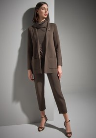 Resim Atkı ve Broş Detaylı Bol Kesim Kahverengi Triko Blazer Ceket - Kahverengi / M 