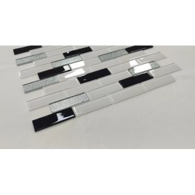 Resim MozaiKristaL Mutfak Tezgah Arası ve Yaşam Alanlarının Tüm Yüzeyleri İçin Kristal Cam Mozaik. Cam Ölçüsü: 23X73 Mm. File Ölçüsü: 30X30 Cm. Satış Adedi: 1 M2. 