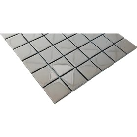 Resim MozaiKristaL Mutfak Tezgah Arası ve İç Dekorasyonda zemin ve ıslak zemin haric tüm yüzeyler İçin Kristal Cam Mozaik. Renk: Inox, Cam Ölçüleri: 48X48 Mm, File Karo Ölçüsü:30X30 Cm. ( 1 M2 Fiyatıdır ) 