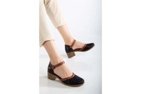 Resim Analin Shoes Kadın Deri Burnu Kapalı Örgülü Sandalet - Siyah 