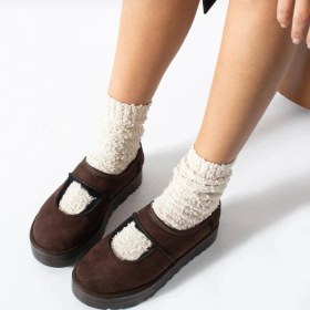 Resim Carren Kahverengi Süet Bot Resimdeki Renk 