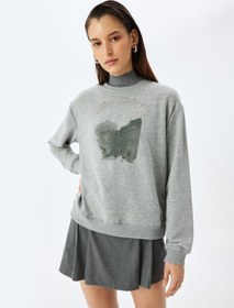 Resim Koton Koton X Şahika Ercümen - Nakış Detaylı Baskılı Uzun Kollu Oversize Sweatshirt Gri 5wak10504ek Gri 